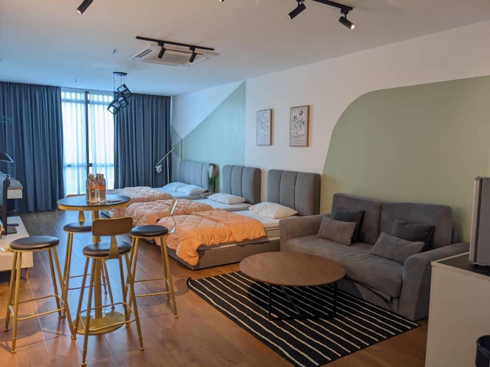 Summer Suites Apartment-The Summer Shopping Mall Kota Samarahan 외부 사진